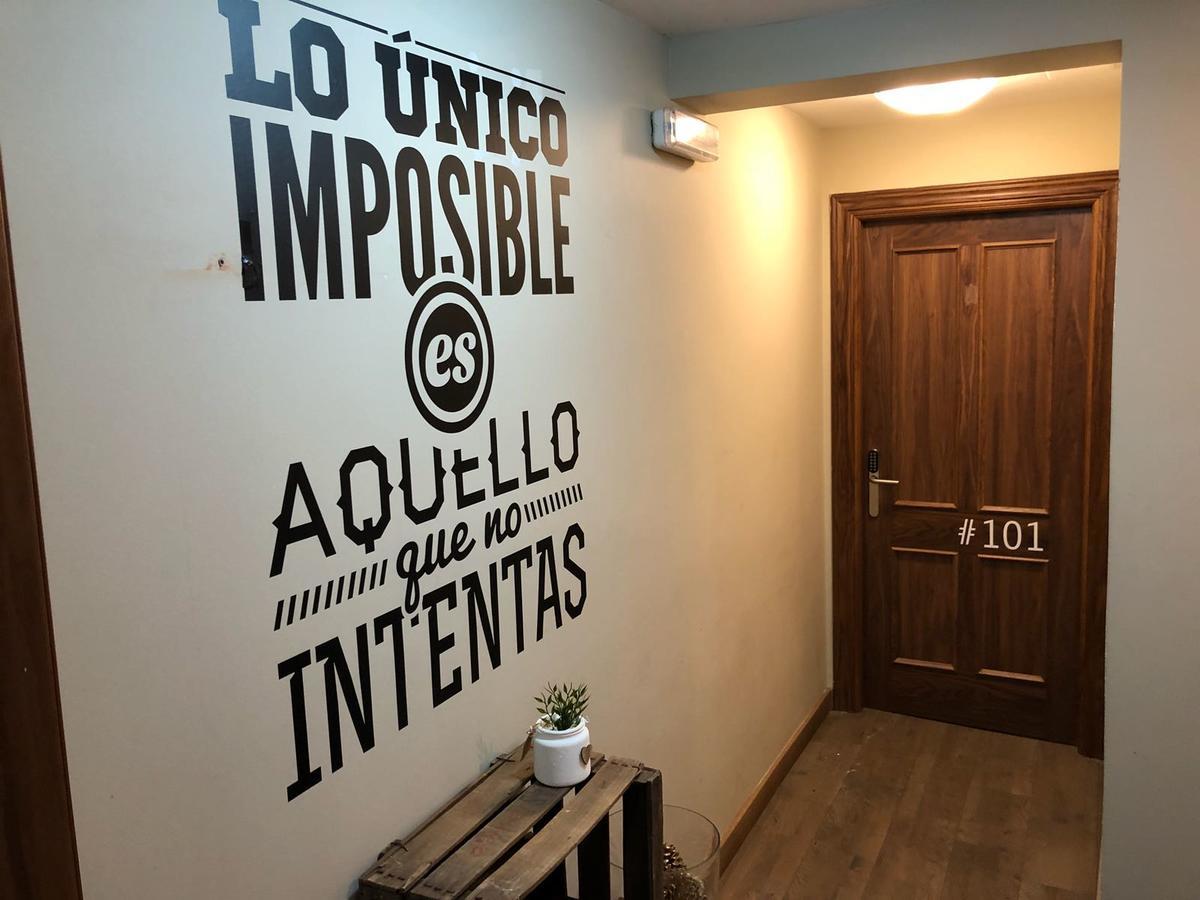 El Camino Urban Rooms Pampeluna Zewnętrze zdjęcie